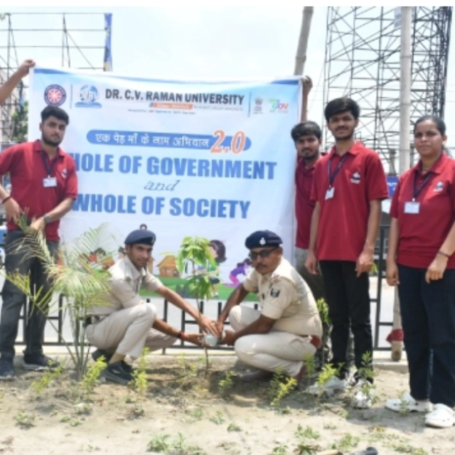 माताओं के सम्मान में वृक्षारोपण से बढ़ा पर्यावरण संरक्षण का संदेश